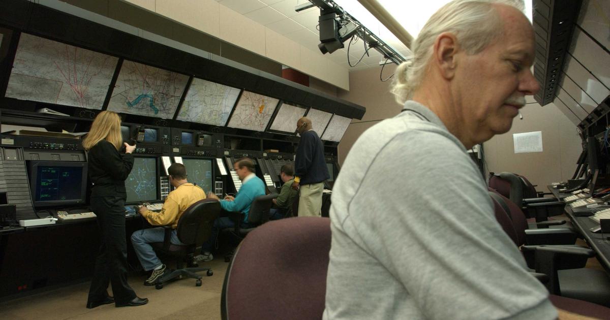 GAO cites hiring and training attrition and urges FAA to establish metrics, improve applicant status tools, and use collected data to guide changes.