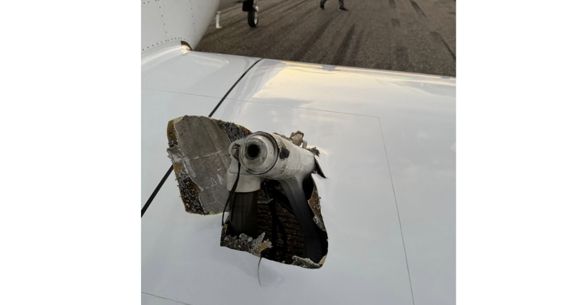 Image from NTSB report showing right wing damage