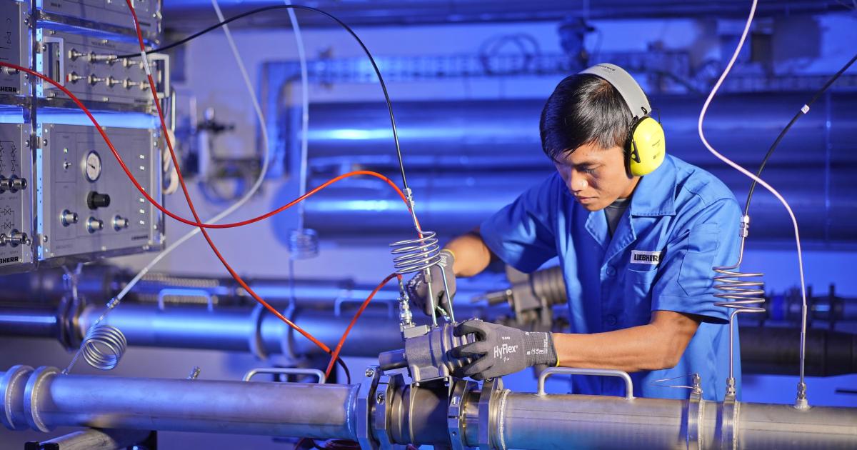 Liebherr service center in Singapore 