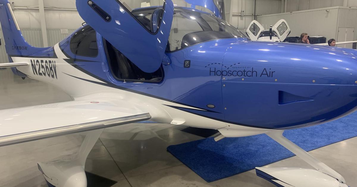 Hopscotch Cirrus SR-series