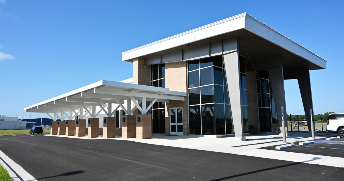 New Avflight FBO terminal at KPIB