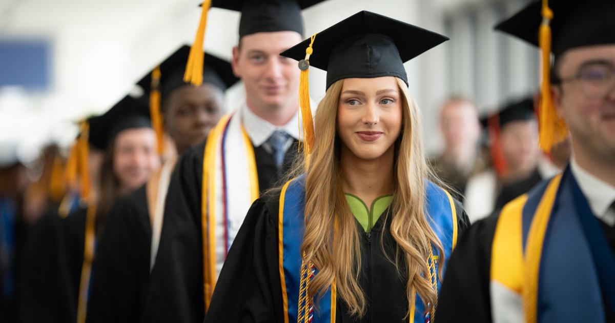 Embry-Riddle Aeronautical University graduates
