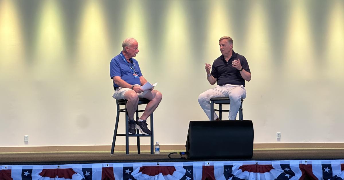 EAA chairman and CEO Jack Pelton and FAA deputy administrator Chris Rocheleau