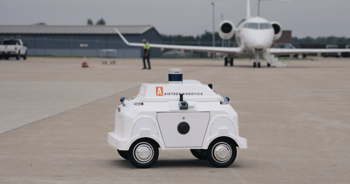 wingwalking robot on ramp
