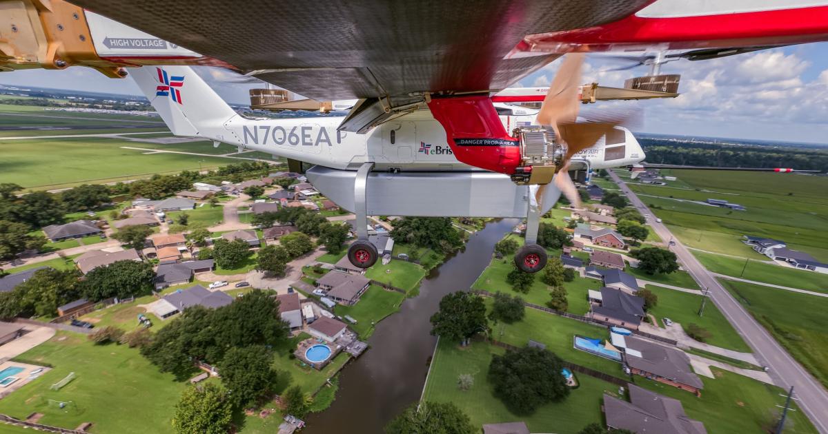 Elroy Air Chaparral cargo drone in flight
