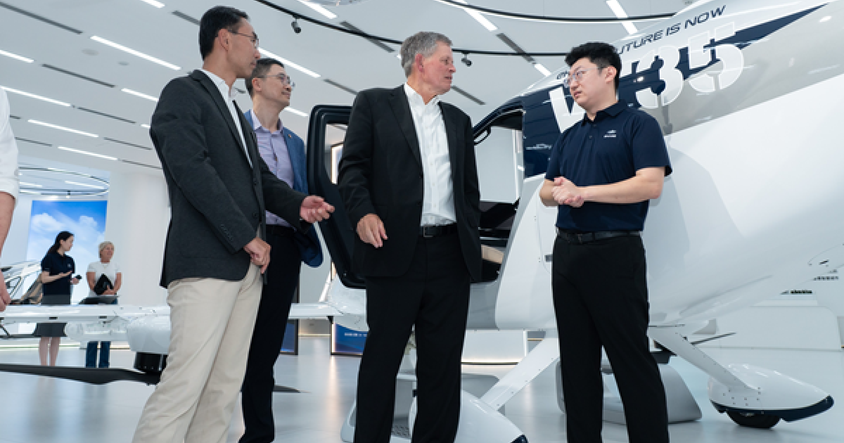 EHang visit by U.S. Senator Steve Daines