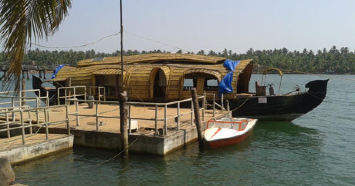 The state of Kerala in India plans to use houseboats as terminals for a new seaplane operation due to start in mid-May. 