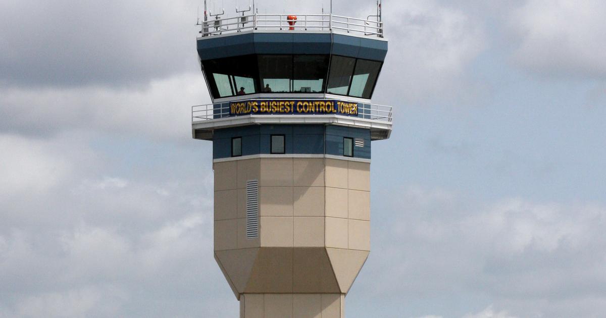 The Oshkosh tower at Wittman Regional Airport is at it's busiest during the annual EAA AirVenture show. (Photo: Jim Upton)