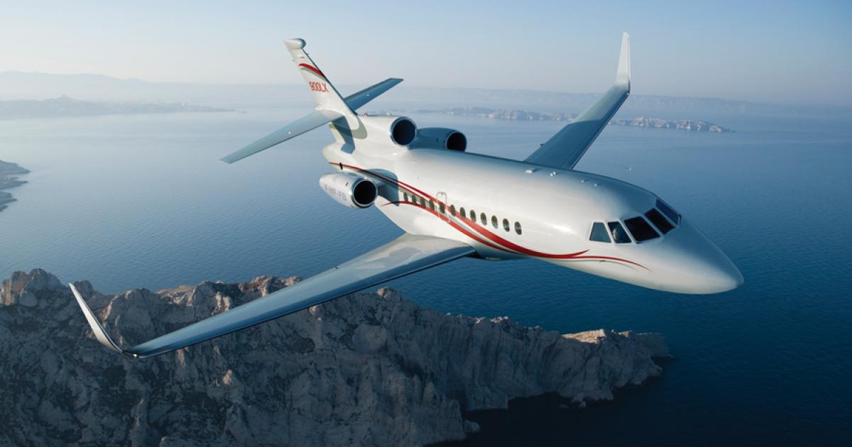 Even with the pending arrival on the market of Dassault’s planned new Falcon SMS super-midsize jet, the company believes  the existing Falcon 900LX still has a  future–especially thanks to its impressive airfield performance.