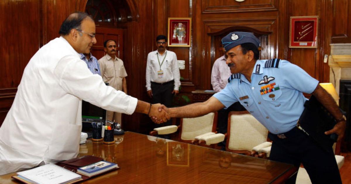 Arun Jaitley (left), India’s new defense and finance minister, meets Air Chief Marshal Arup Raha. (Photo: Indian MoD) 