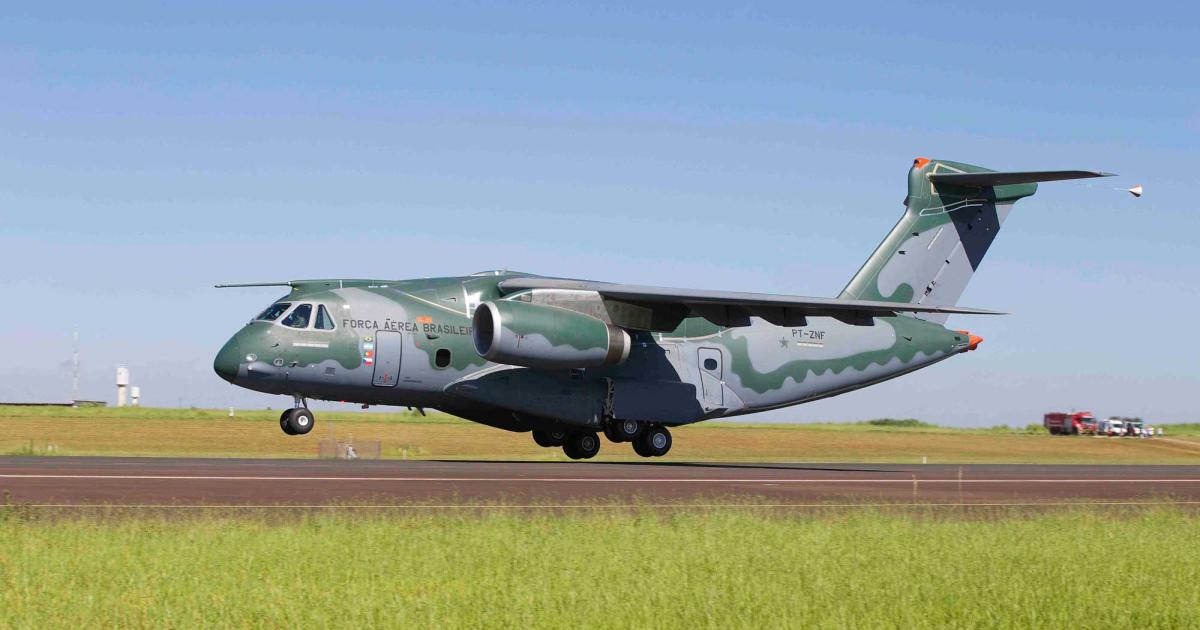 The prototype KC-390 lifts off on its maiden flight. (Photo: Embraer)