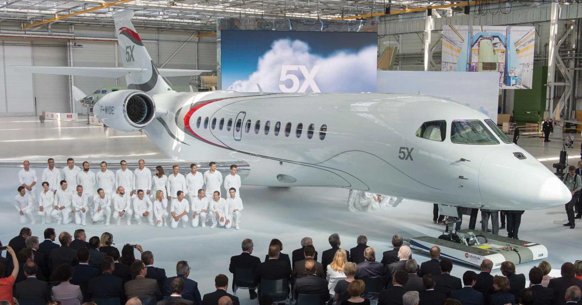 Dassault rolled out the new Falcon 5X model on June 2 and it is now being prepared for a first flight. (Photo: Philippe Stroppa)
