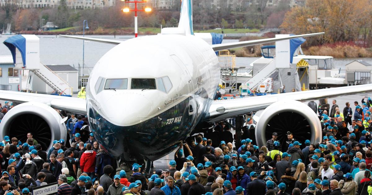 A crowd of mainly Boeing employees celebrates the December 8 rollout of the 737 Max. (Photo: Boeing)