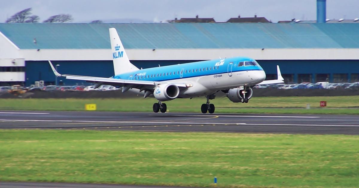KLM Cityhopper flew the first of some 80 biofuel flights between Olso and Amsterdam on Thursday with an Embraer 190. (Photo: Flickr: <a href="http://creativecommons.org/licenses/by/2.0/" target="_blank">Creative Commons (BY)</a> by <a href="http://flickr.com/people/markyharky" target="_blank">markyharky</a>)