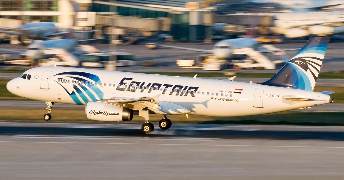 An EgyptAir Airbus A320 lands in Istanbul. (Flickr: <a href="http://creativecommons.org/licenses/by-sa/2.0/" target="_blank">Creative Commons (BY-SA)</a> by <a href="http://flickr.com/people/ltbaspotter" target="_blank">ltbaspotter - Bulent Kavakkoru/SpotTR</a>)
