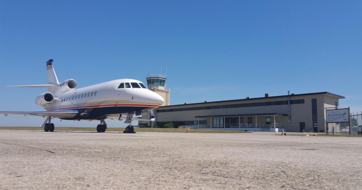 The ramp at Flight Level Aviation has plenty of room to accommodate the aircraft that arrive during the busy summer season. (Photo: Flight Level Aviation)