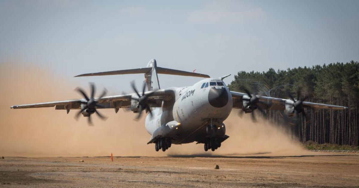 The Airbus A400M MSN2 aircraft is shown on takeoff from a sand runway at Woodbridge, UK. (Photo: Airbus Defence and Space)