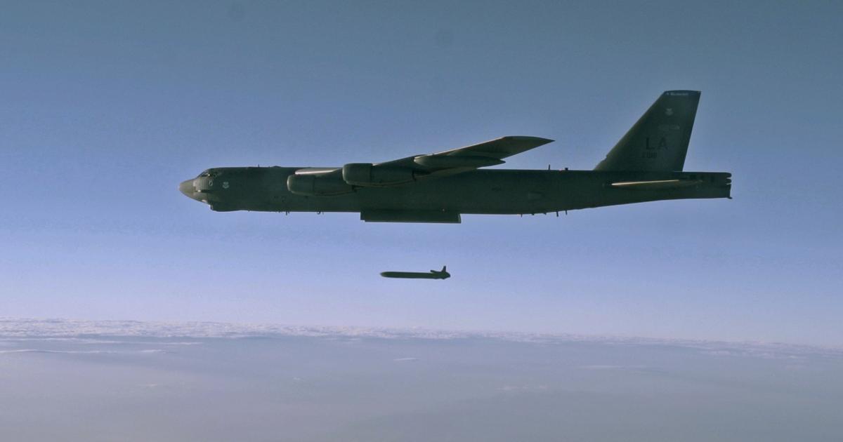 A B-52H Stratofortress deploys an unarmed AGM-86B cruise missile during a 2014 test over Utah. (Photo: U.S. Air Force)
