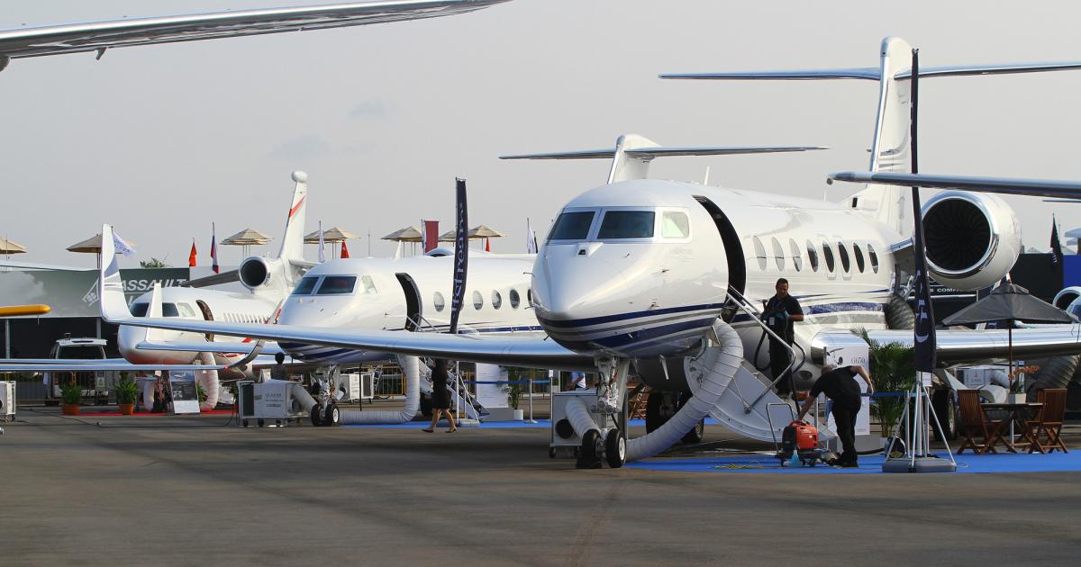 According to the General Aviation Manufacturers Association, business and general aviation billings for 2016 were down by double digits as shipments of large business jets softened. (Photo: David McIntosh/AIN)