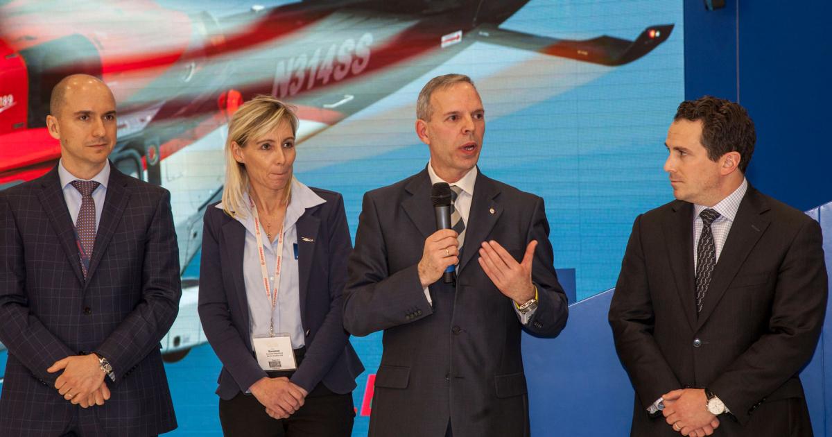 Leonardo Helicopters senior v-p of worldwide customer support and training Vittorio Della Bella (second from right) explains the company’s initiative to combine support and training under one umbrella. He is flanked by (l-r) Leonardo Helicopters v-p of capability development and governance Giovanni Cecchelli, BelAir CEO Susanne Hessellund and Era Group CEO Chris Bradshaw.