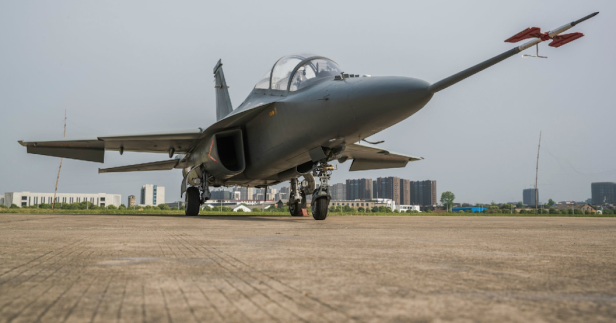 The L-15B variant of the L-15 Falcon advanced jet trainer has a passive electronically scanned radar. (Photo: Chinese Internet)