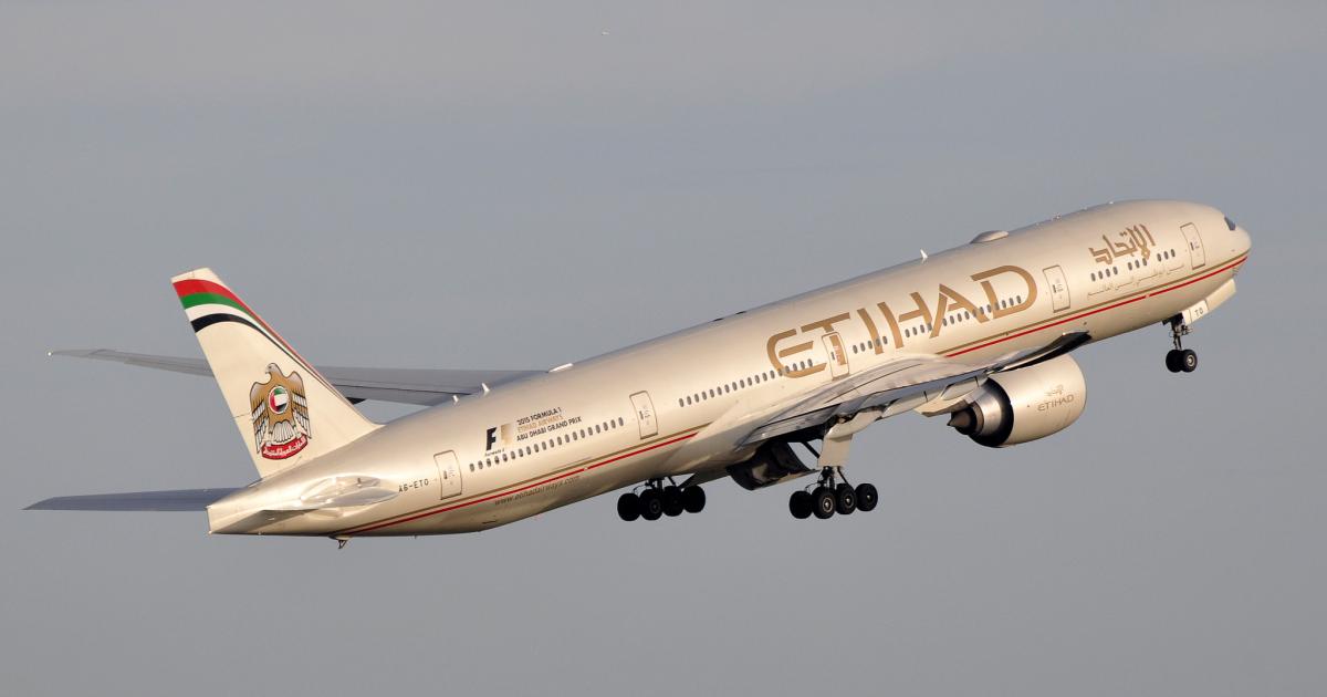 An Etihad Airways Boeing 777-300ER takes off from Paris Charles de Gaulle Airport. (Flickr: <a href="http://creativecommons.org/licenses/by-sa/2.0/" target="_blank">Creative Commons (BY-SA)</a> by <a href="http://flickr.com/people/airlines470" target="_blank">airlines470</a>)
