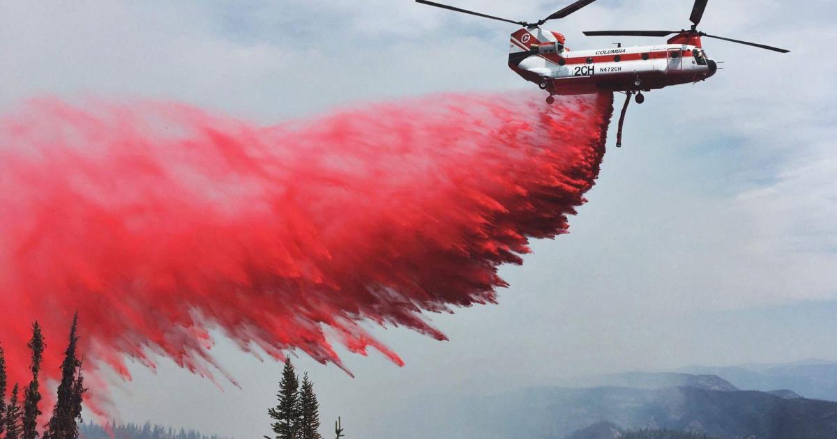 A Columbia Boeing CH-47D fights the Rice Ridge Fire in Seeley Lake, MT. (Photo: Columbia)