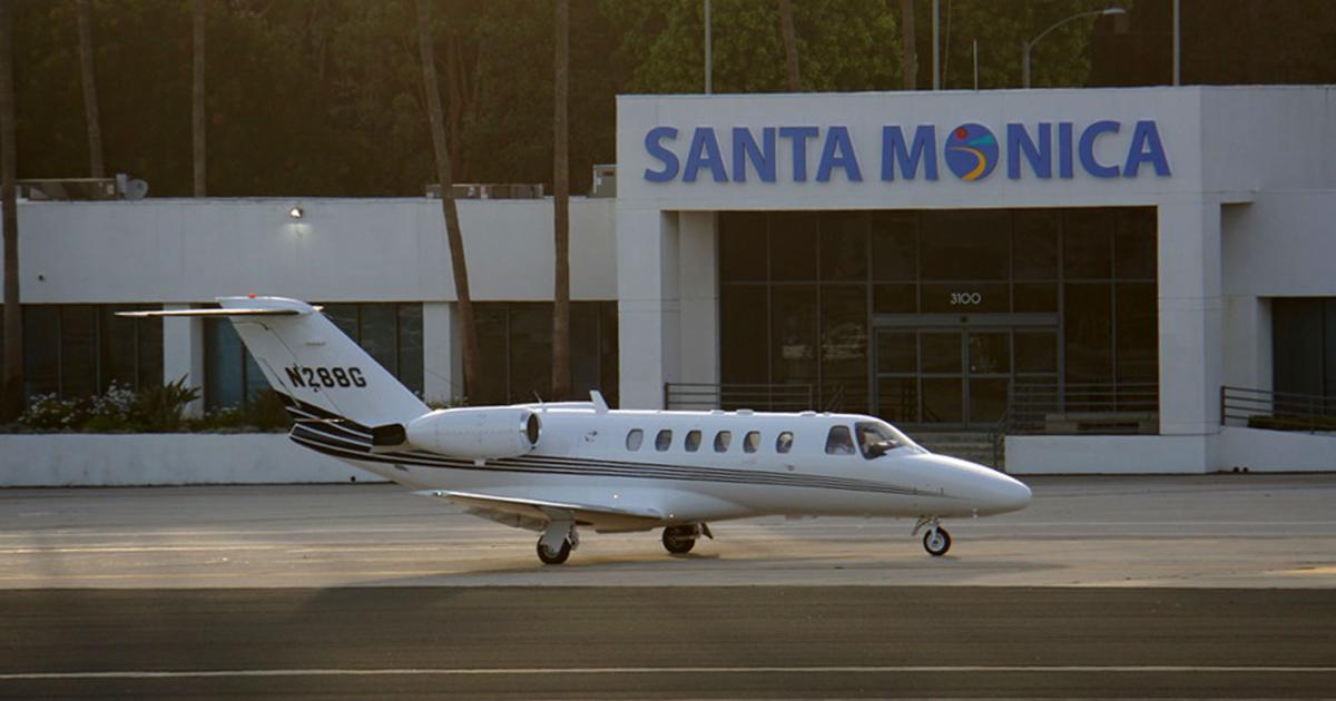 According to NBAA, the FAA exceeded its authority when it made a “secret, one-of-its-kind” deal with the city of Santa Monica that allows the city to shorten the runway and provides the option to close the Santa Monica Municipal Airport (SMO) after 2028. NBAA and other groups have urged an appeals court to nullify the agreement. (Photo: Matt Thurber/AIN)