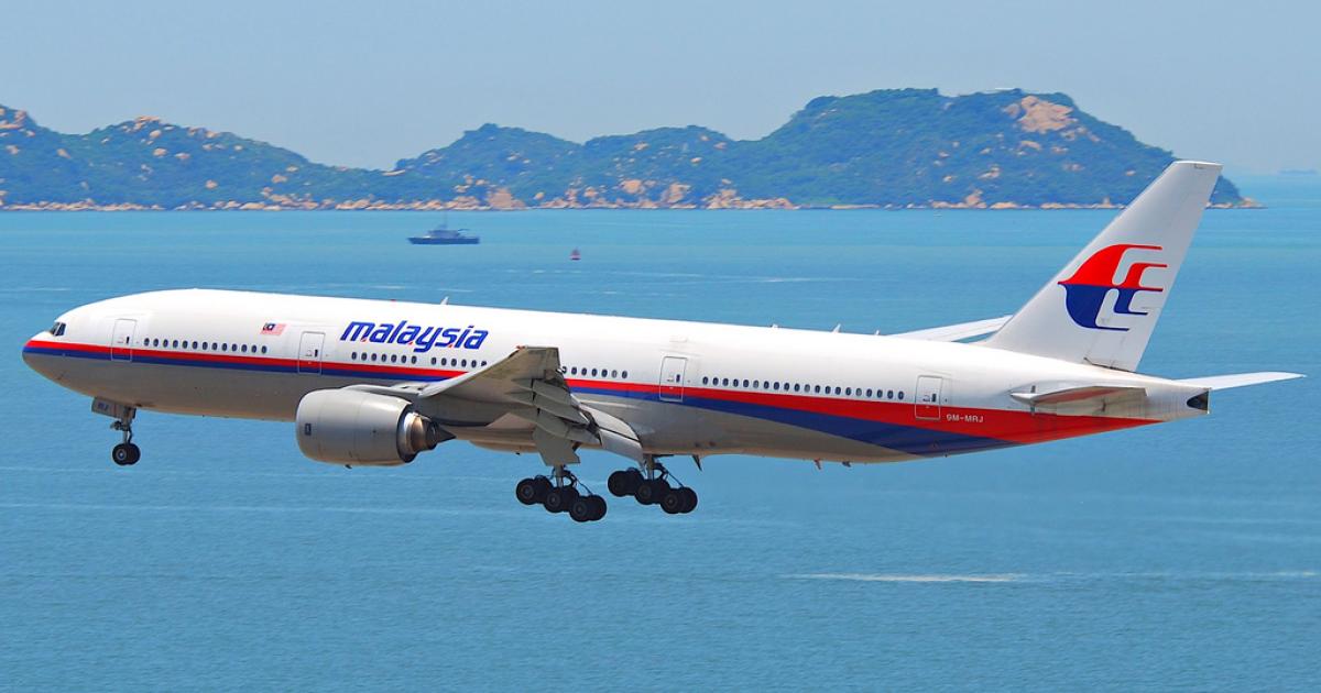 A Malaysia Airlines Boeing 777-200ER approaches Hong Kong's Chep Lap Kok Airport. (Image: Flickr: <a href="http://creativecommons.org/licenses/by-sa/2.0/" target="_blank">Creative Commons (BY-SA)</a> by <a href="http://flickr.com/people/aero_icarus" target="_blank">Aero Icarus</a>)