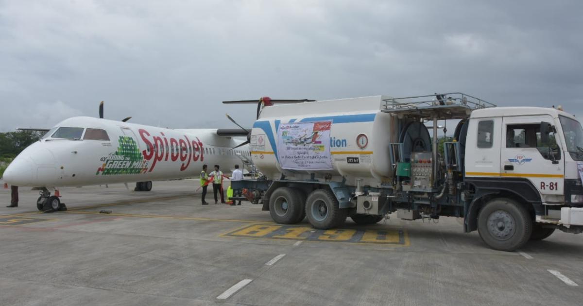 The "Green Mile" SpiceJet Bombardier Q400 flew on a blend of 75 percent traditional aviation fuel and 25 percent biofuel derived from jatropha seeds. (Photo: SpiceJet) 