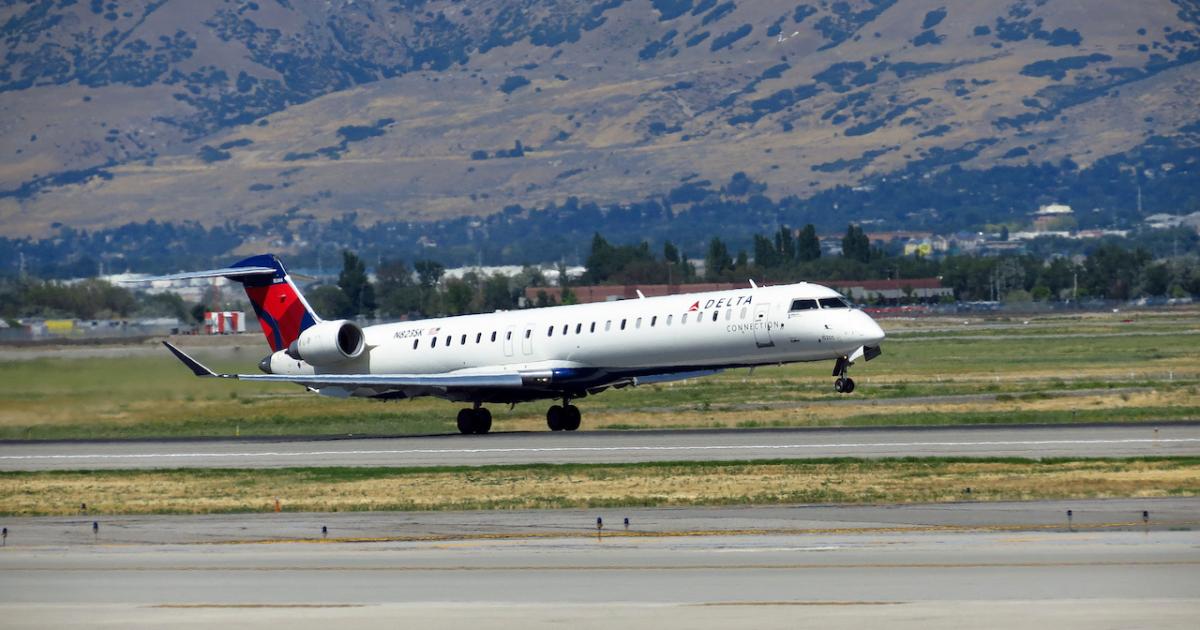 A SkyWest Bombardier CRJ900 takes off from Salt Lake City International Airport. (Photo: Flickr: <a href="http://creativecommons.org/licenses/by-sa/2.0/" target="_blank">Creative Commons (BY-SA)</a> by <a href="http://flickr.com/people/redlegsfan21" target="_blank">redlegsfan21</a>)