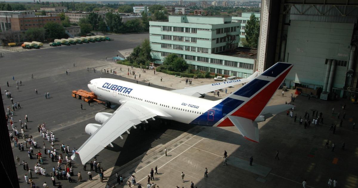 The first Cubana Ilyushin Il-96-300 rolls out of VASO's assembly hall in Voronezh, Russia, in 2005. (Photo: Vladimir Karnozov)