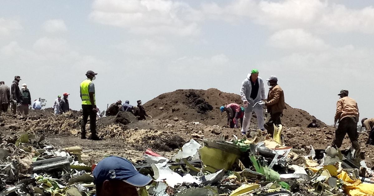 Recovery crews sift through the wreckage of the Ethiopian Airlines Boeing 737 Max 8 that crashed southeast of Addis Ababa on March 10. (Photo: Kaleyesus Bekele)