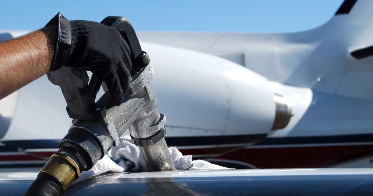 A newly-released report by an industry working group contains recommendations for aircraft operators, FBOs and fuel suppliers on how to prevent diesel exhaust fluid contamination of jet fuel.