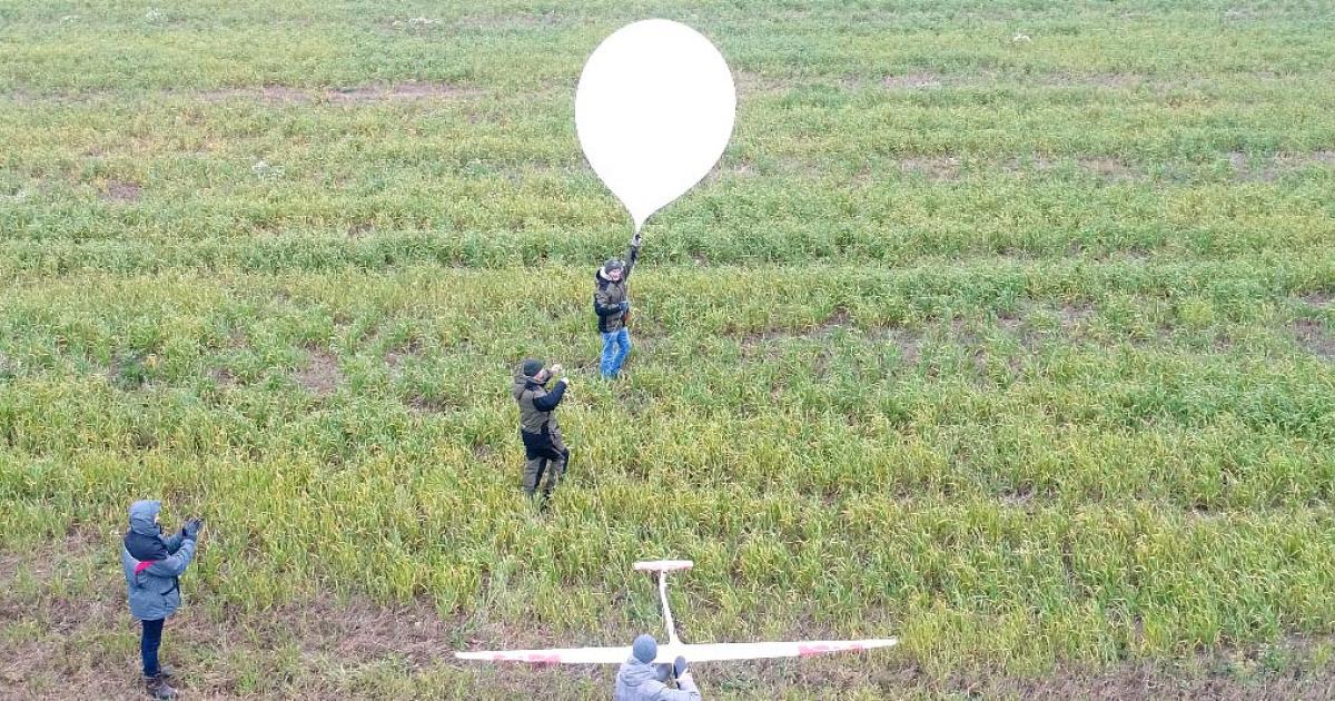 Canada’s Stratodynamics Aviation recently achieved a flight altitude of 98,450 feet during a flight beyond visual line of sight with a balloon-launched, fixed-wing UAV.