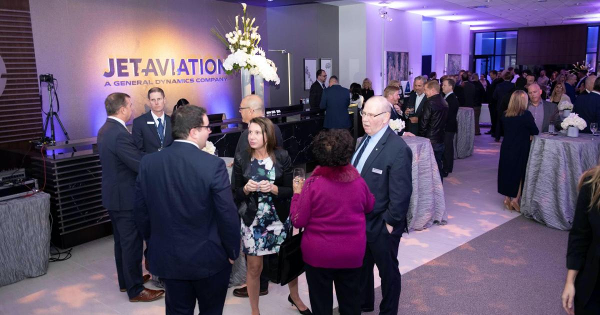 About 125 people attended the grand opening event on January 15 for Jet Aviation's new FBO and Gulfstream Aerospace's new MRO at Van Nuys Airport. (Photo: Gulfstream Aerospace)