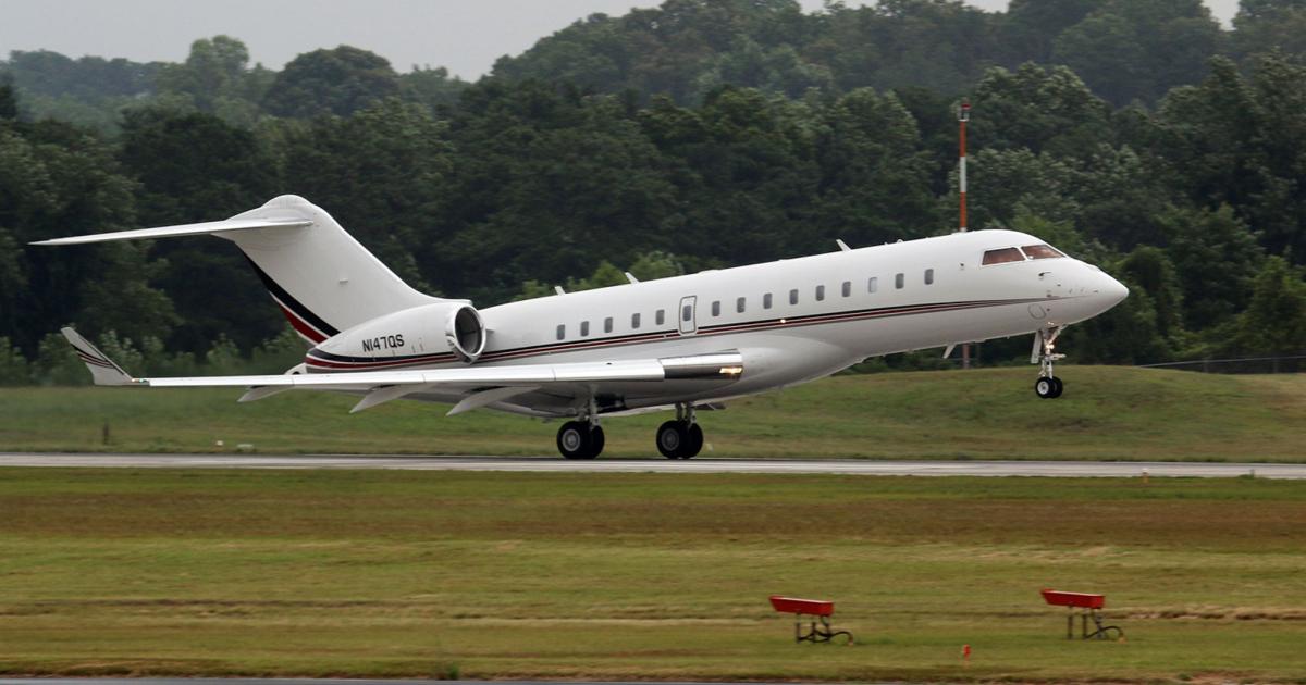N147QS was one of two NetJets Bombardier Global 6000s that flew from the U.S. to China to pick up 5.5 tons of much-needed N95 masks and other medical equipment for Mount Sinai Health System last week. (Photo: Wikimedia Commons/wiltshirespotter).