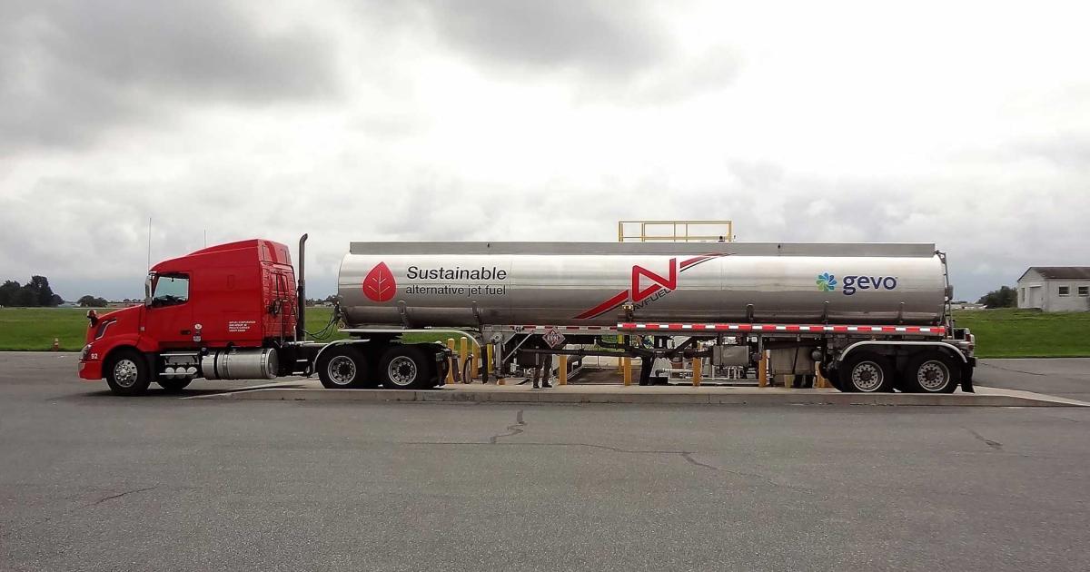 Based on a flight department request for SAF access, Avfuel delivered a tanker shipment of the fuel to the Atlantic Aviation FBO at Delaware's New Castle Airport. It marks the first time the fuel provider has made the sustainable fuel available based on customer demand. (Photo: Avfuel)