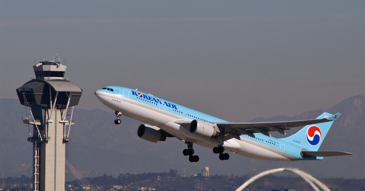 A Korean Air Airbus A330-200 takes off from Los Angeles International Airport. (Photo: Flickr: <a href="http://creativecommons.org/licenses/by-sa/2.0/" target="_blank">Creative Commons (BY-SA)</a> by <a href="http://flickr.com/people/skinnylawyer" target="_blank">InSapphoWeTrust</a>)