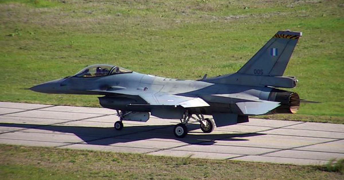 Conversion of F-16 005 to F-16V standard began at Tanagra in January 2020. Here it is seen taxying at the base in preparation for its first flight. (Photo: Greek defense ministry)