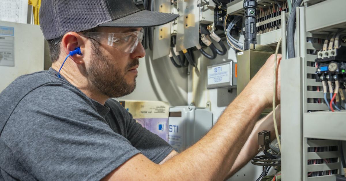 Numeric controls technicians perform routine maintenance and repairs on advanced production machinery and electronic systems. (Photo: Textron Aviation)