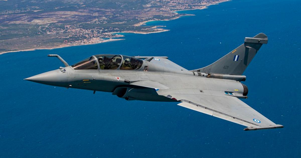 Rafale B 401, the first to be handed over to Greece, flies near the Dassault flight test center at Istres in southern France. (Photo: Dassault Aviation)