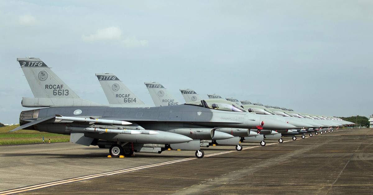 Upgraded F-16Vs of Taiwan’s 21st Tactical Fighter Wing line up on parade at Chiayi to celebrate the operational clearance for the advanced Viper variant. (Photo: ROCAF)