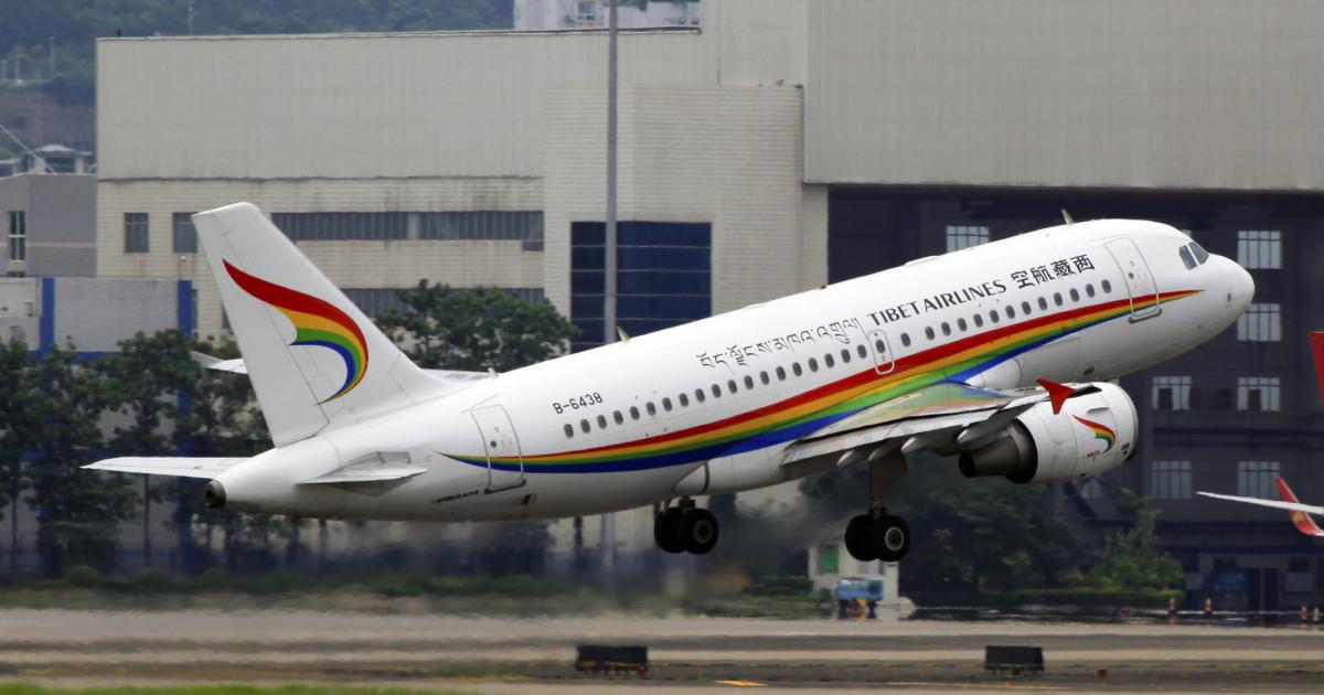 A Tibet Airlines Airbus A319 takes off from Chongqing Jiangbei International Airport in 2013. (Photo: Flickr: <a href="http://creativecommons.org/licenses/by-sa/2.0/" target="_blank">Creative Commons (BY-SA)</a> by <a href="http://flickr.com/people/byeangel" target="_blank">byeangel</a>)