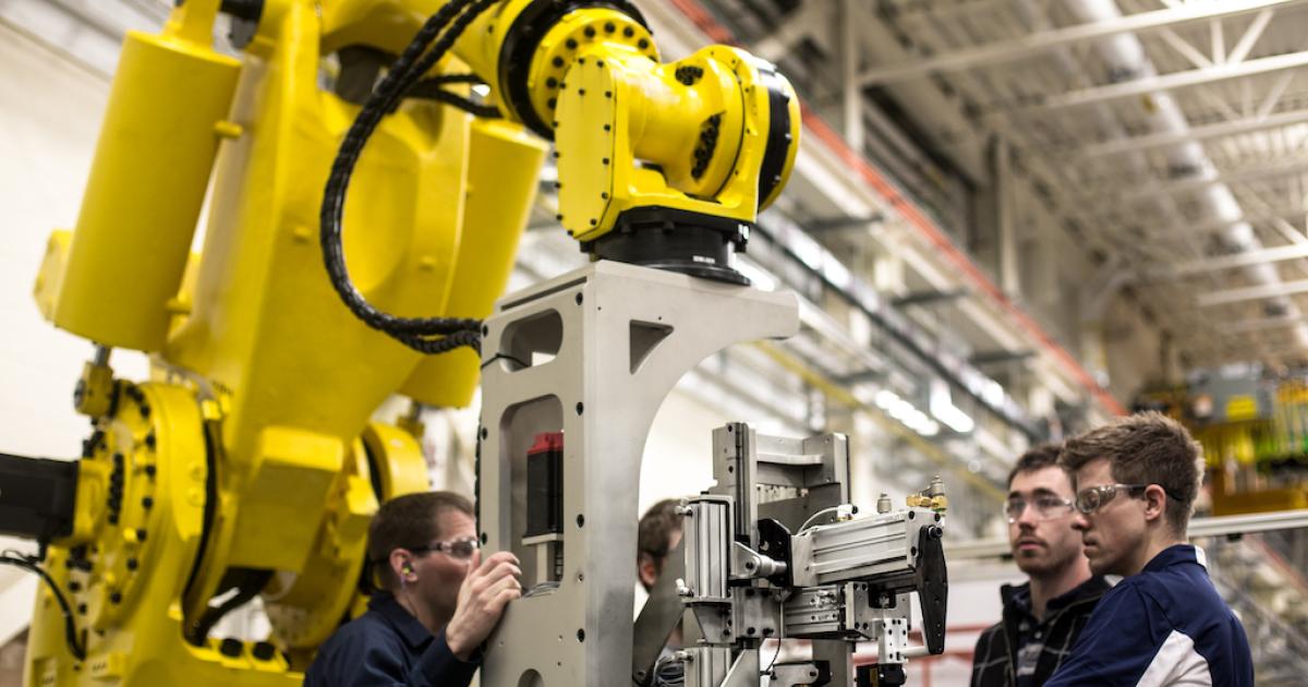 GE Bromont's production center boasts a robots-to-operators ratio of 1:2.