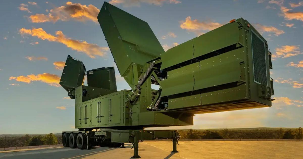 The LTAMDS air defense radar supplied to the U.S. Army by Raytheon is the first of a series of sets promoted by the company in Farnborough. (Image: Raytheon) 