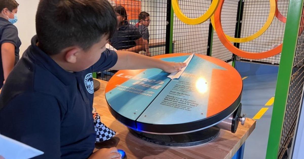 Coachella Valley elementary and middle school students on a field trip to the Discovery Cube in Orange County were given access to a variety of hands-on STEM activities, from paper airplanes to straw rockets. (Photo: Desert Jet)