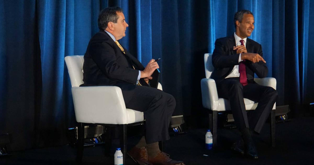 (Left) Richard Aboulafia interviewing Marc Allen, Boeing's chief strategy officer, at the NBAA-BACE newsmakers breakfast. (Photo: Matt Thurber)