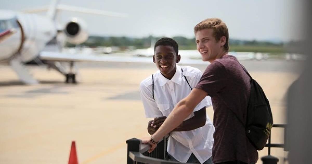 Youth participating in AOPA Foundation's You Can Fly High School program. (Photo: AOPA)