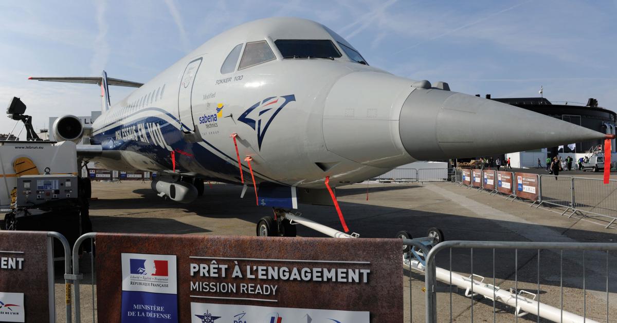 DGA-EV’s new Rafale testbed is a Fokker 100 airliner that can carry missiles and
sensor pods, as well as combat radar.